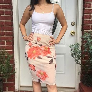 Floral beige skirt